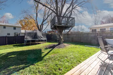 Exterior - 102 Doud Ct, Normal, IL 61761 photo 9 of 11