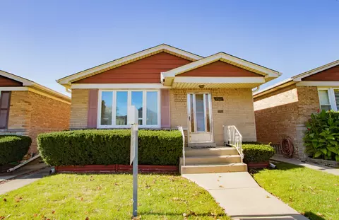5510 N Mobile Ave, Chicago, IL 60630