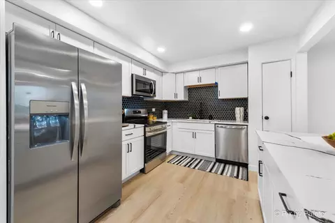 Kitchen - 505 Monroe Rd, Bolingbrook, IL 60440 photo 2 of 3