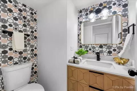 Bath - 505 Monroe Rd, Bolingbrook, IL 60440 photo 1 of 3