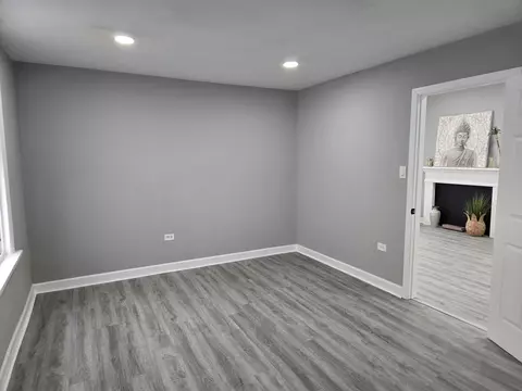 6136 S Keating Ave, Chicago, IL 60629 photo 12