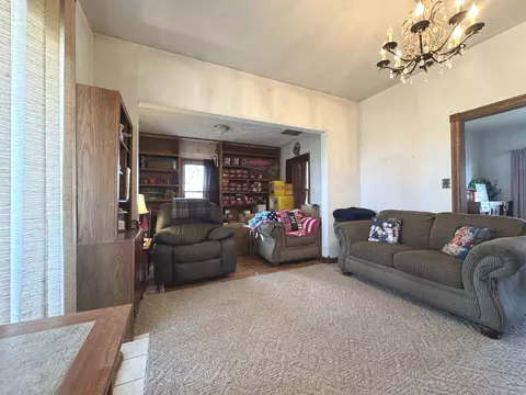 Living - 609 E Main St, Ashkum, IL 60911 photo 3 of 5