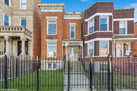 4123 W Wilcox St, Chicago, IL 60624