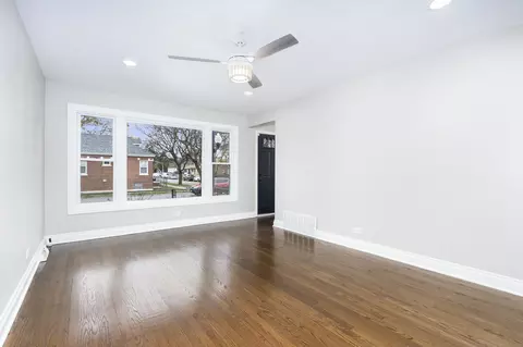 Living - 1901 W 71st St, Chicago, IL 60636 photo 1 of 5