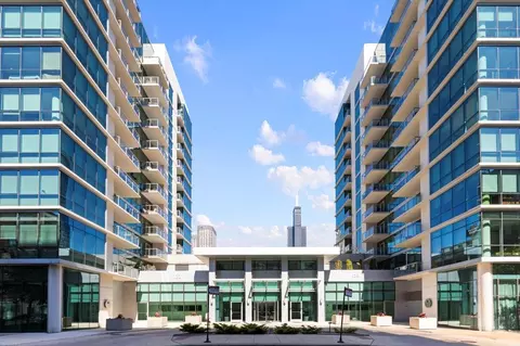 123 S Green St #509B, Chicago, IL 60607