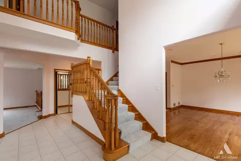 Entry Way - 1027 Evergreen Cir, Olympia Fields, IL 60461 photo 1 of 2