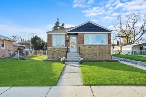 4512 Hirschberg Ave, Schiller Park, IL 60176