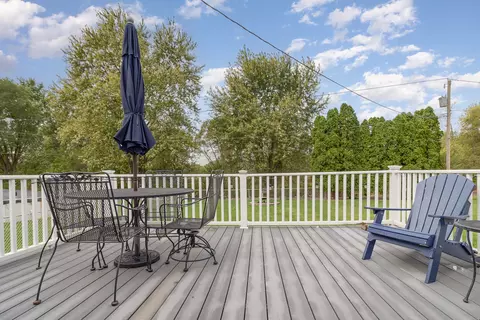 Exterior - 259 Walnut Ln, Crown Point, IN 46307 photo 1 of 8