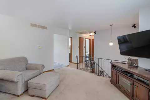Entry Way - 259 Walnut Ln, Crown Point, IN 46307 photo 1 of 2