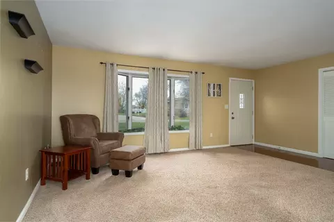 310 W Cleveland St, Cullom, IL 60929 photo 6