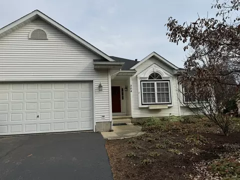 304 Madison St, Genoa, IL 60135