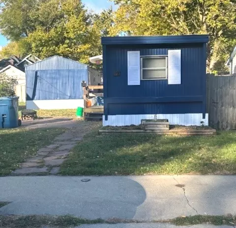 1112 1112 12 Butler St, Morris, IL 60450