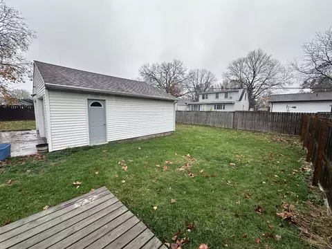 Exterior - 811 E 15th St, Sterling, IL 61081 photo 3 of 3