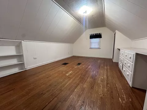 Bedroom - 811 E 15th St, Sterling, IL 61081 photo 4 of 4