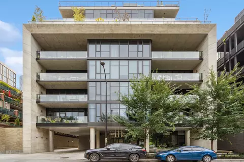 111 S Peoria St #209, Chicago, IL 60607