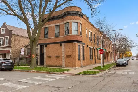 3805 S Paulina St #1B, Chicago, IL 60609