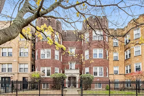 1637 W Chase Ave #1E, Chicago, IL 60626