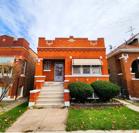1843 S Central Ave, Cicero, IL 60804