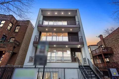 2314 N Leavitt St #3, Chicago, IL 60647
