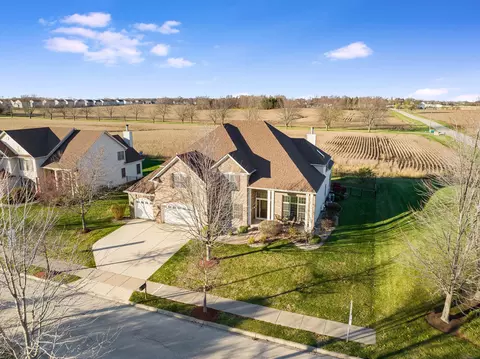 View/Area - 26000 W Chatham Dr, Plainfield, IL 60585 photo 3 of 10