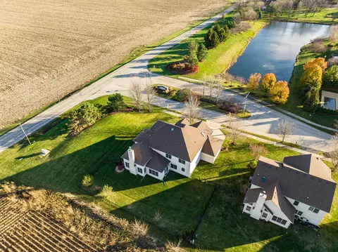 View/Area - 26000 W Chatham Dr, Plainfield, IL 60585 photo 7 of 10
