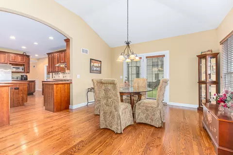 Dining - 26000 W Chatham Dr, Plainfield, IL 60585 photo 2 of 3