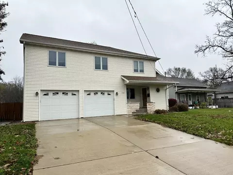1545 5th St, Lasalle, IL 61301