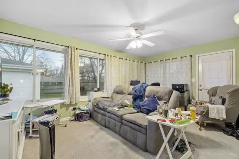 603 E 2nd St, Lockport, IL 60441 photo 7