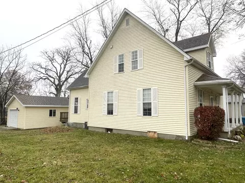 1133 Plain St, Peru, IL 61354 photo 26