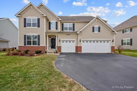 12441 Glazier St, Huntley, IL 60142