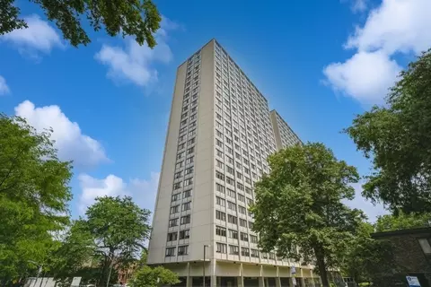 4800 S Lake Park Ave #2509A, Chicago, IL 60615