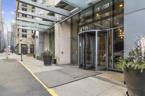 450 E Waterside Dr #2805, Chicago, IL 60601 photo 58
