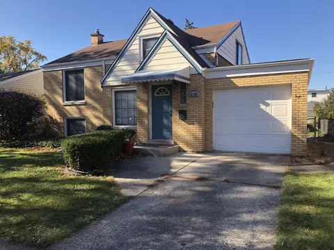4140 Custer Ave, Brookfield, IL 60513