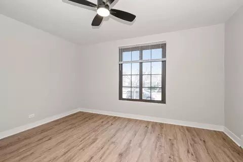 Bedroom - 4140 Custer Ave, Brookfield, IL 60513 photo 1 of 4
