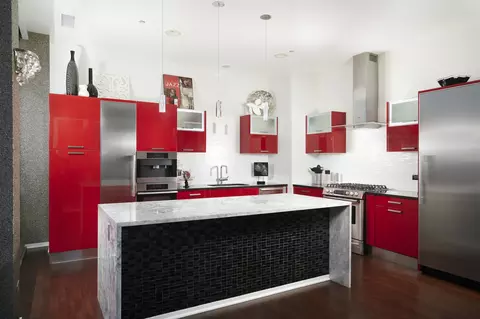 Kitchen - 65 E Monroe St #4604, Chicago, IL 60603 photo 2 of 3