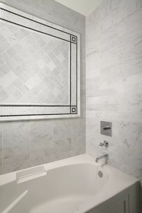 Bath - 65 E Monroe St #4604, Chicago, IL 60603 photo 4 of 5