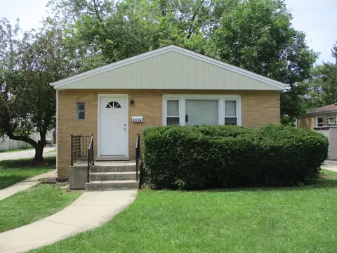 4334 Raymond Ave, Brookfield, IL 60513