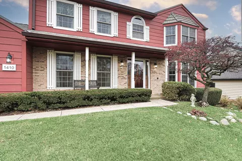 1410 Gaslight Dr, Algonquin, IL 60102 photo 2