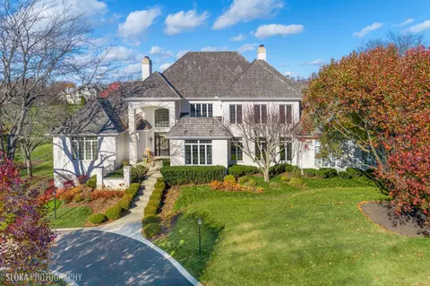 66 Hillburn Ln, North Barrington, IL 60010