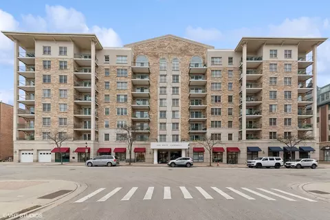 200 W Campbell St #409, Arlington Heights, IL 60005
