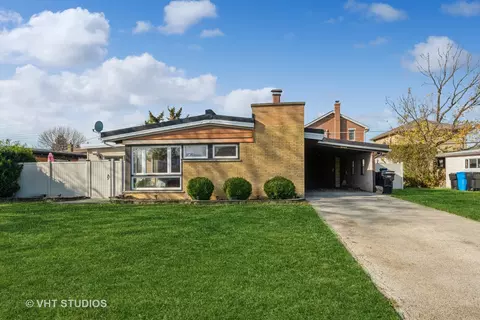 5048 N Ottawa Ave, Chicago, IL 60656