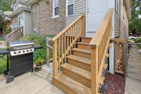 Exterior - 1508 Wesley Ave, Berwyn, IL 60402 photo 6 of 10
