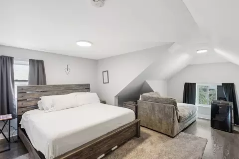 Bedroom - 1508 Wesley Ave, Berwyn, IL 60402 photo 3 of 4
