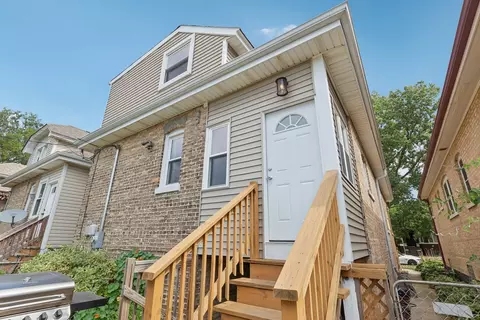 Exterior - 1508 Wesley Ave, Berwyn, IL 60402 photo 7 of 10