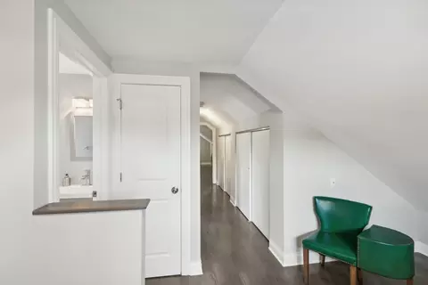 Entry Way - 1508 Wesley Ave, Berwyn, IL 60402 photo 11 of 11