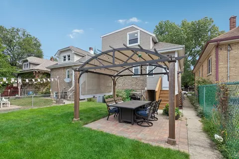 Exterior - 1508 Wesley Ave, Berwyn, IL 60402 photo 3 of 10