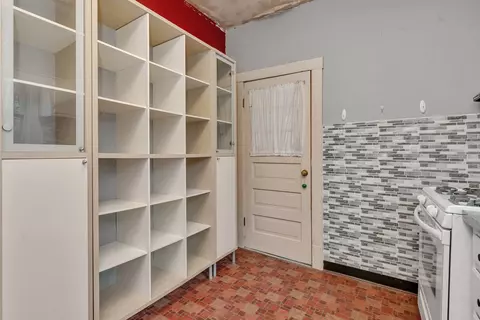 Kitchen - 708 Congress St, Ottawa, IL 61350 photo 5 of 5