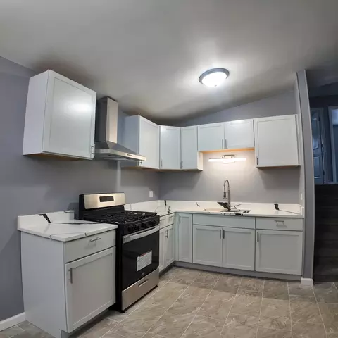 Kitchen - 1621 Juneway Ter, Round Lake Beach, IL 60073 photo 1 of 2
