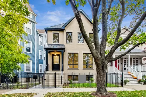 1924 W Cuyler Ave, Chicago, IL 60613