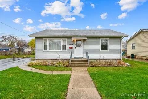 1012 S Pleasure Ct, Aurora, IL 60506